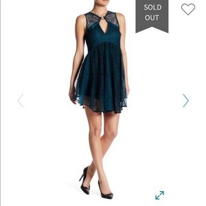 Don’t you dare lace shift free people dress xs